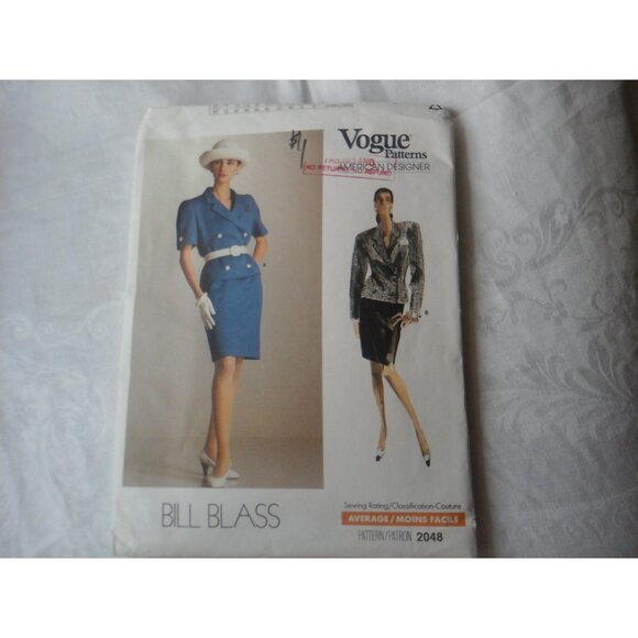 Vintage Vogue sewing pattern 2048 Bill Blass double-breasted jacket and skirt - Picture 2 of 8